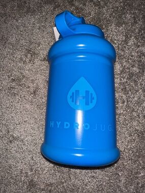 HydroJug Bright Blue Water Bottle NWT